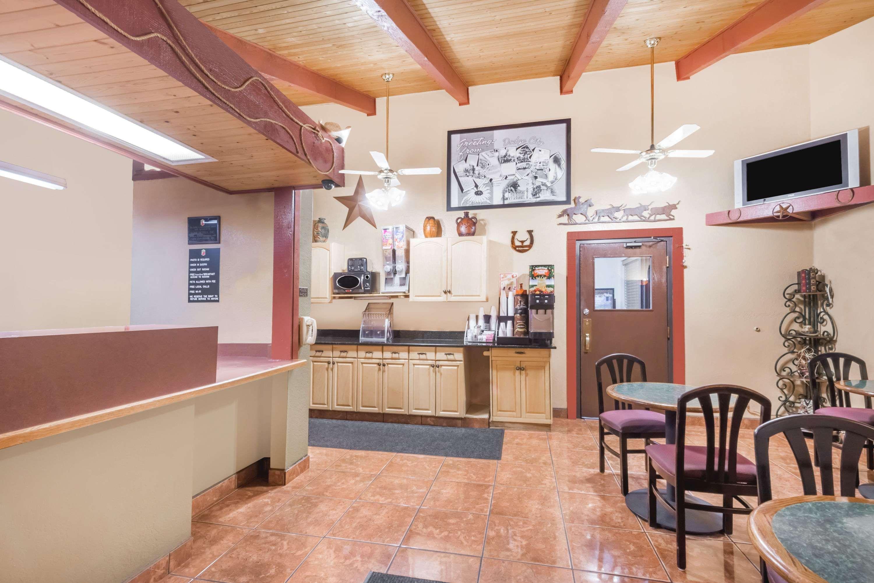 Super 8 By Wyndham Dodge City Kültér fotó