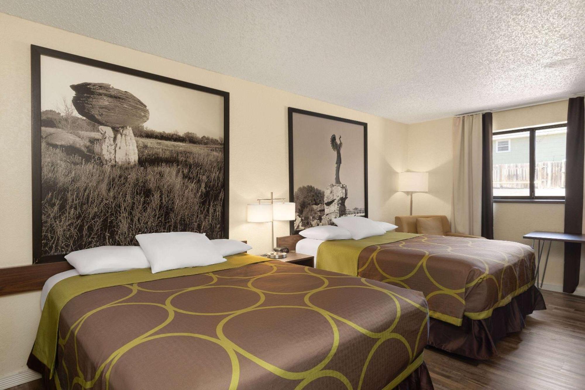 Super 8 By Wyndham Dodge City Kültér fotó