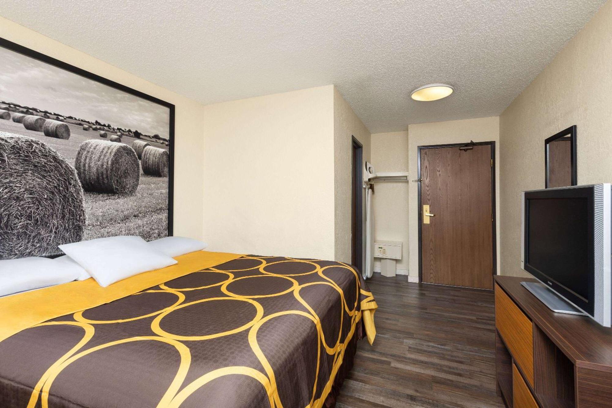 Super 8 By Wyndham Dodge City Kültér fotó
